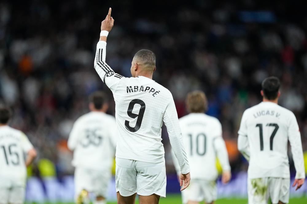 太阳队陷困境,奢侈税高不成反季后赛.